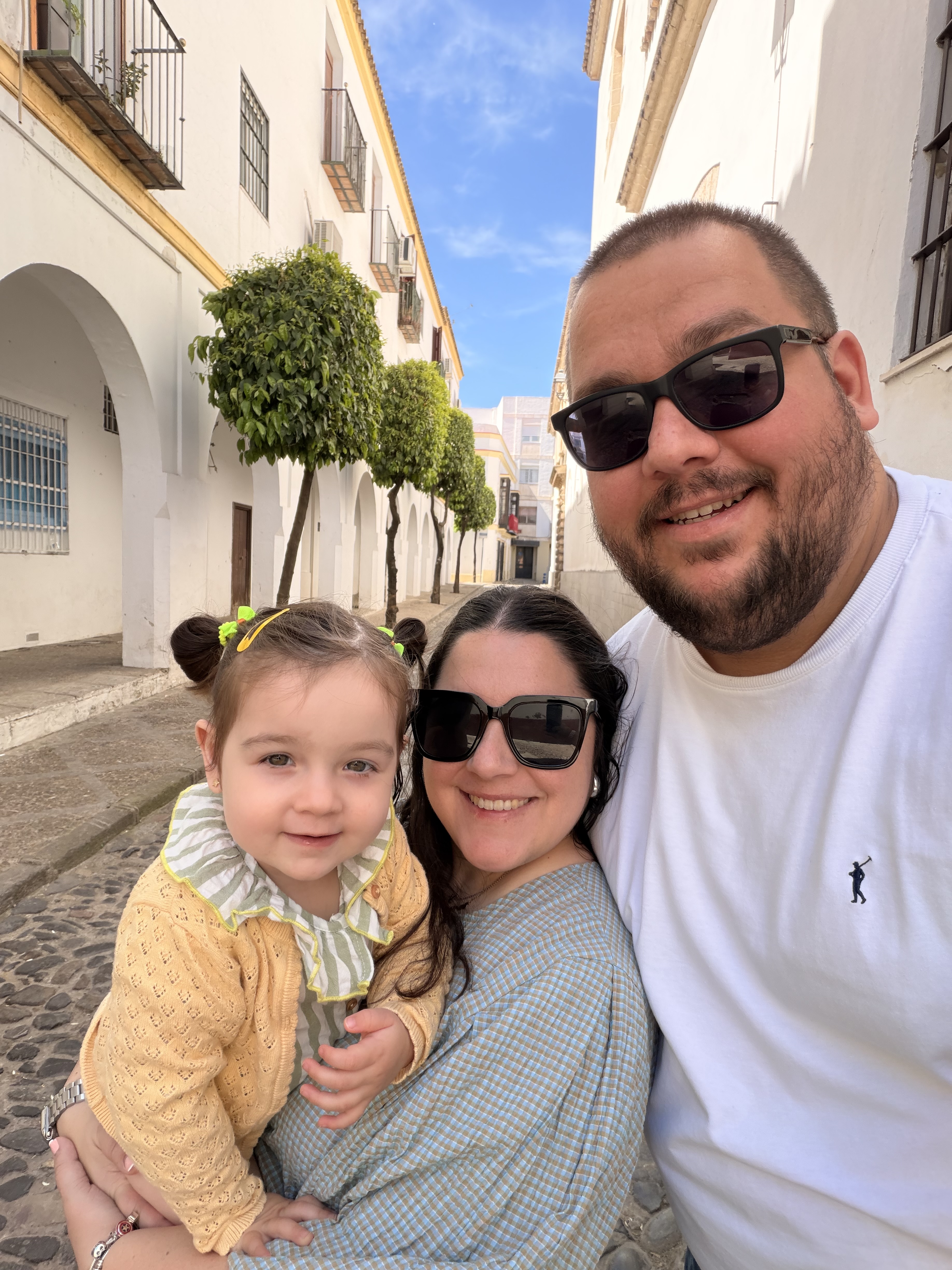 Alberto y Eila